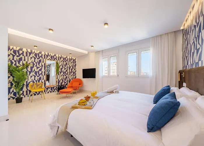 Near Stunning Views & Comfort Malaga