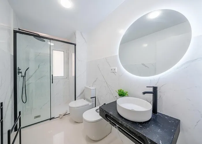Near Stunning Views & Comfort * Malaga