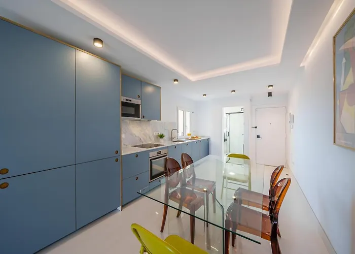 Apartament Near Stunning Views & Comfort Malaga