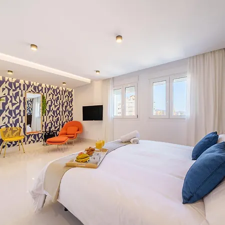Near Stunning Views & Comfort Málaga